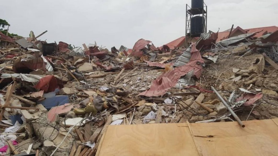 Lagos Begins Massive Demolition Of Illegal Structures In Lekki