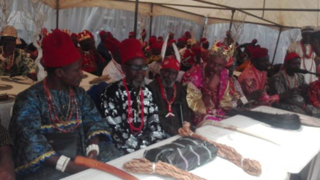 Cross sections of traditional rulers present at the burial ceremony
