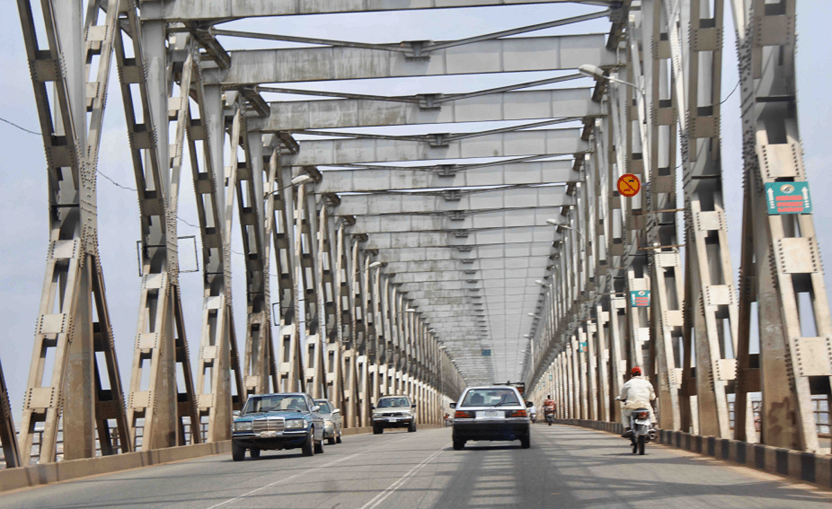 Anambra State Govt Closes Niger Bridge Onitsha