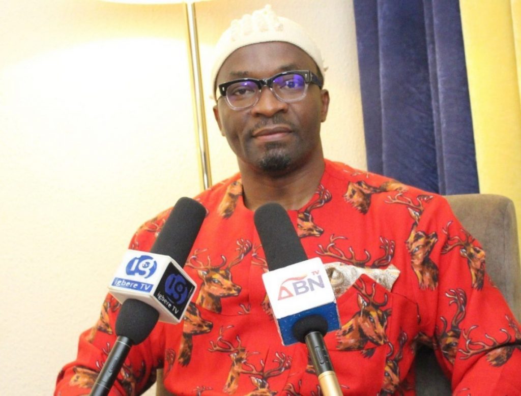 Reps Denies Distributing Exotic Cars To Members