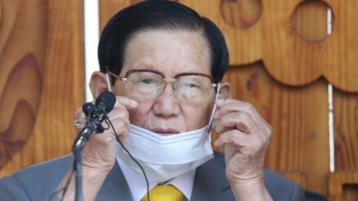 Korean Sect Leader To Face Murder Charge Over Coronavirus