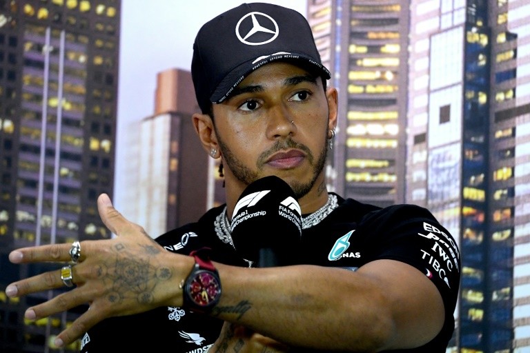 Hamilton Ready To Stick With Mercedes 'Dream Team'