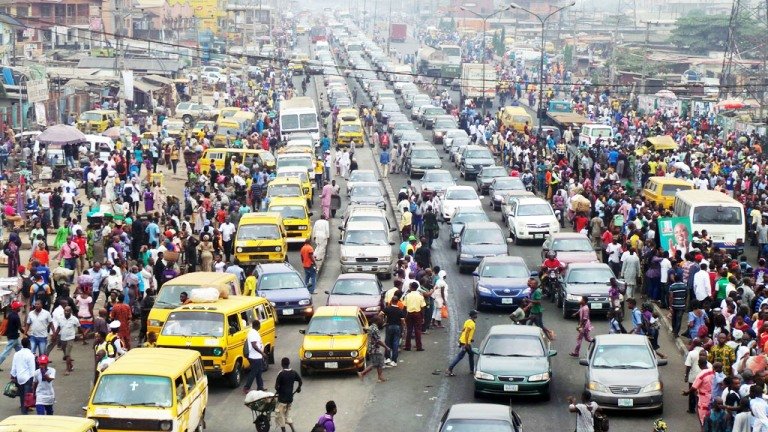 Lockdown Updates - Lagosians Defy Social Distancing Rules