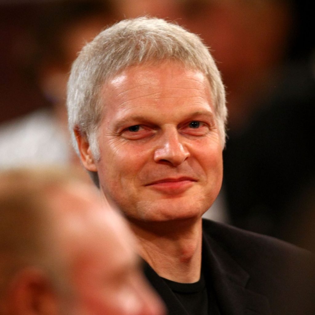 Hollywood producer, Steve Bing commits suicide