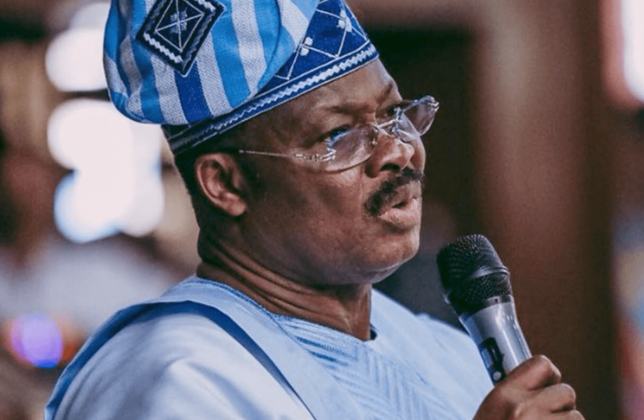 Oyo Govt Explains Why Ajimobi’s Burial Is Being Delayed