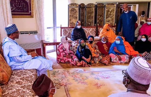 Buhari pays condolence visit to Yar’Adua family