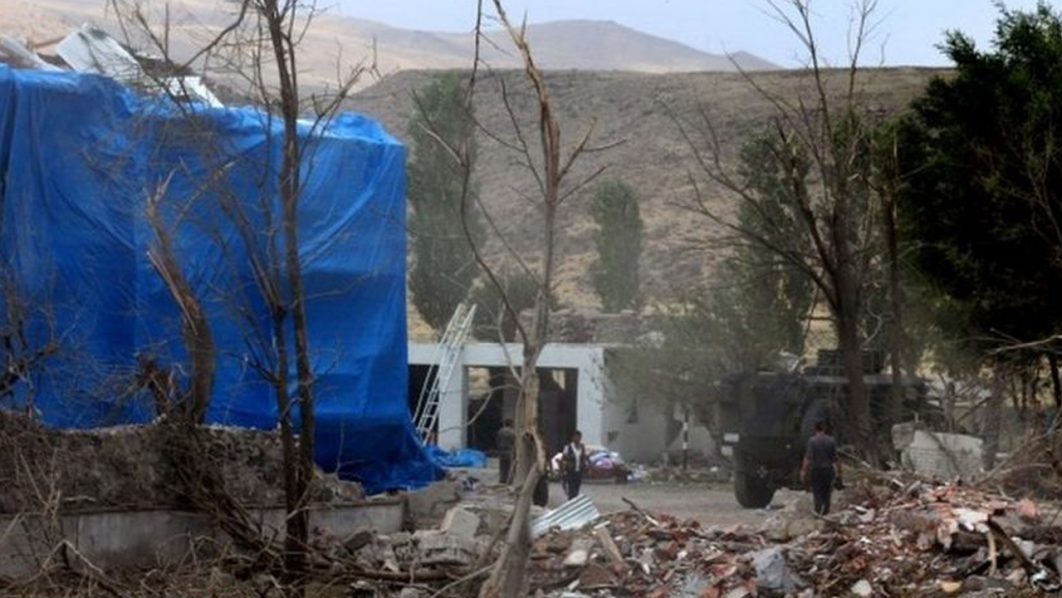 Suspected Kurdish suicide bombing in southern Turkey