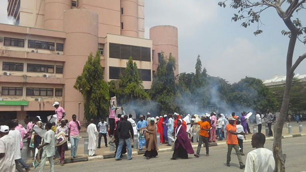 Police Attack El Zakzaky Members With Tear Gas