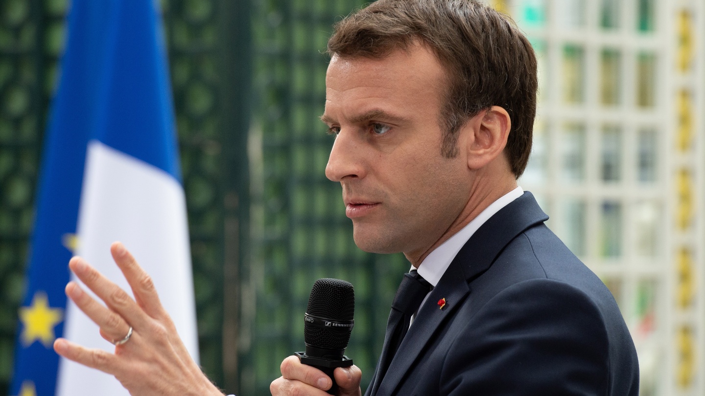 Europe Should Share Vaccines With Africa, Macron Appeals