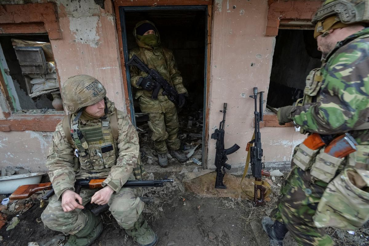 Europe Three Ukrainian Soldiers Killed In Mine Blast