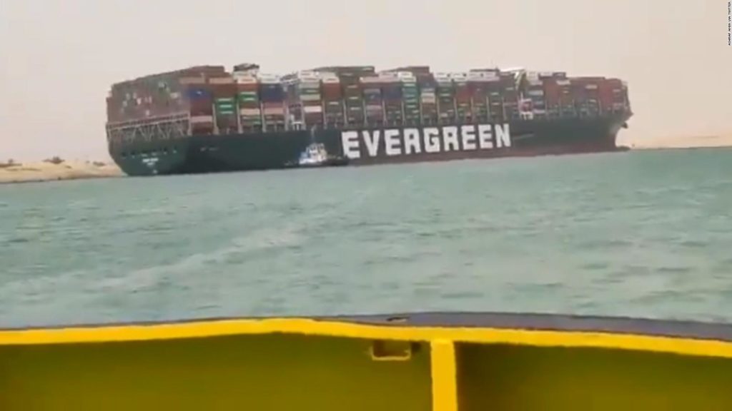 Suez Canal Russia Offers Egypt Assistance In Freeing Ship