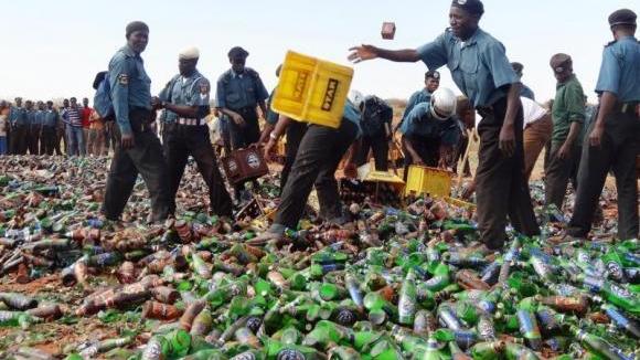 Hisbah Destroys 260 Cartons Of Alcohol In Bauchi