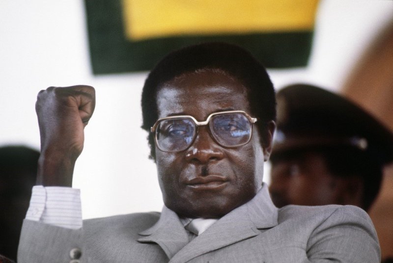 Traditional Chief Orders Mugabe Remains Reburied