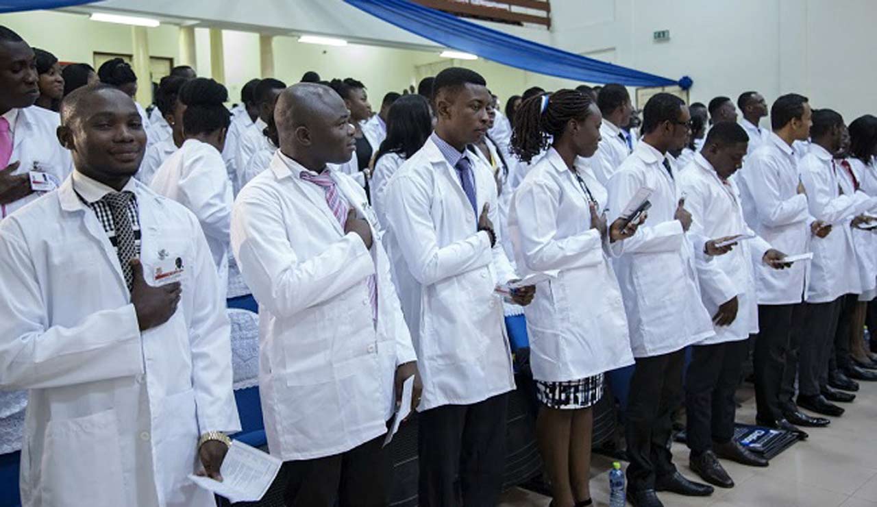 200 Fresh Nigerian Doctors Move To UK Total Now 8,384