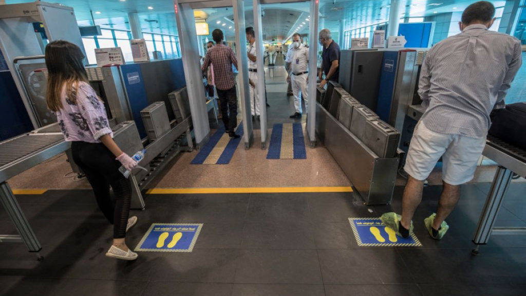 Egypt Jails Airport Worker For Taking Photos Of Women