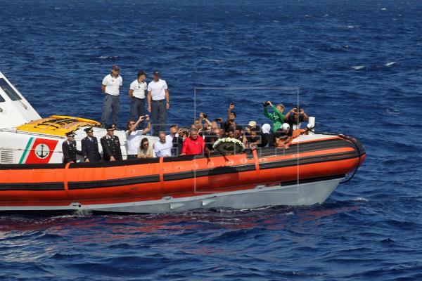 Migrant Crisis Boat Sinks Off Tunisia Drowning 43