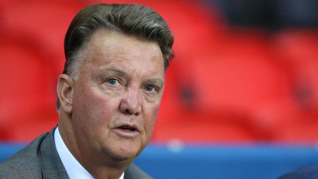 Van Gaal Accused Of Hating Brazilian Players