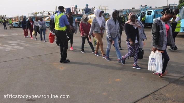 NEMA Receives 128 Stranded Nigerians From Libya