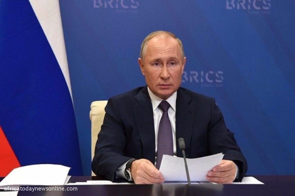 Ukraine EU Announces New Sanctions Against Russia