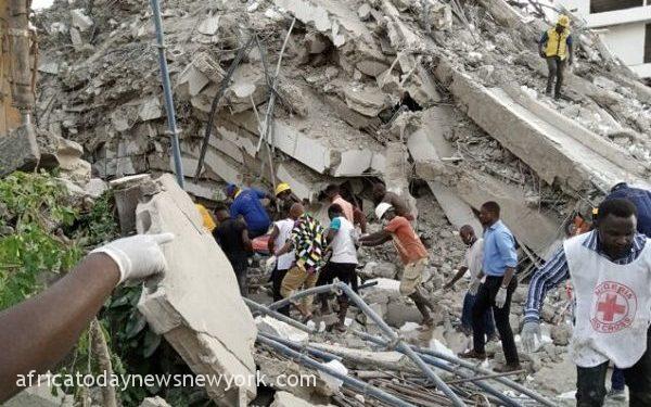 2 Dead As 3-Storey Building Collapses In Lagos During Rainfall