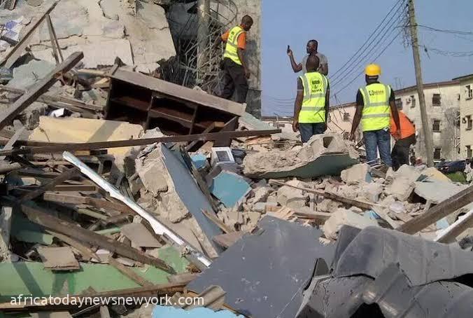 Scores Escape Death As 2-Storey Building Collapses In Lagos