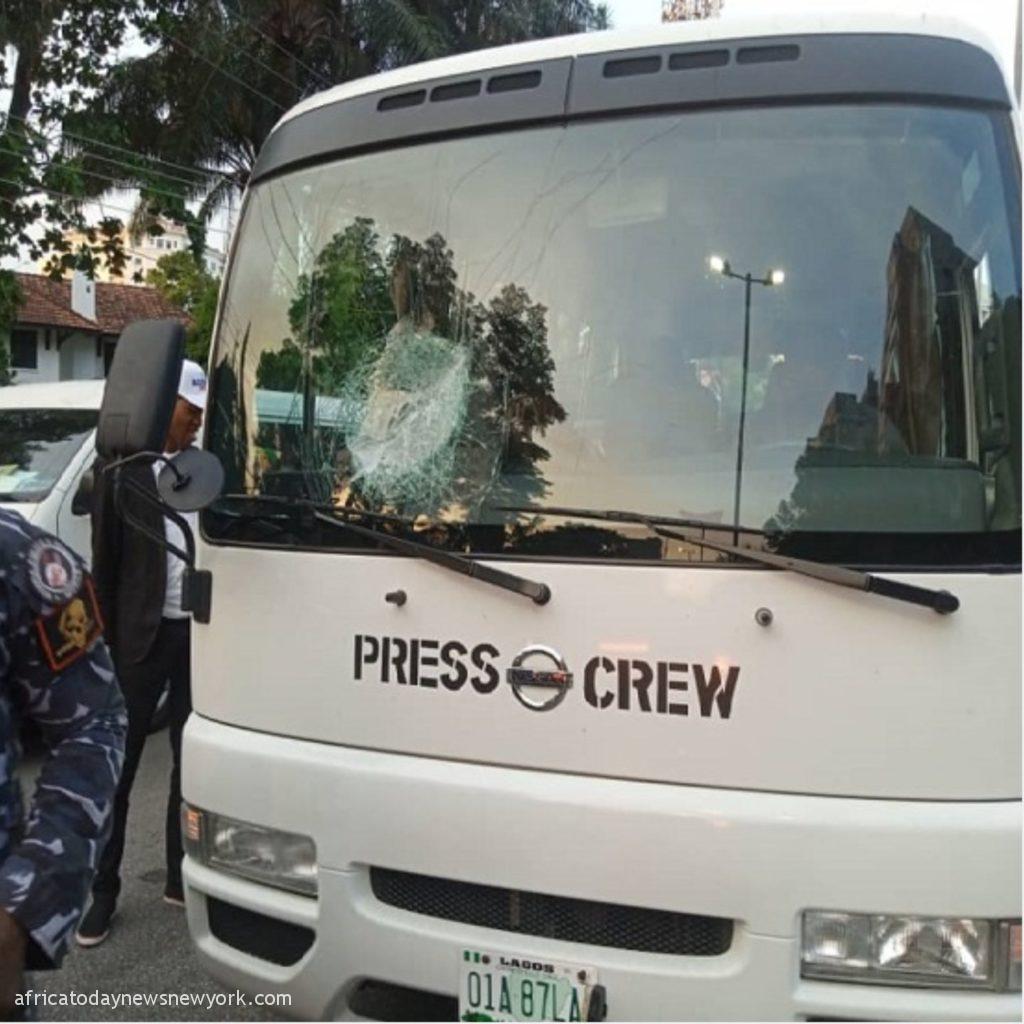 Hoodlums Ambush Journalists Covering Tinubu In Lagos