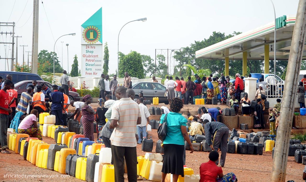 Massive Fuel Scarcity Sacks Port Harcourt At ₦350 For 1 l Litre