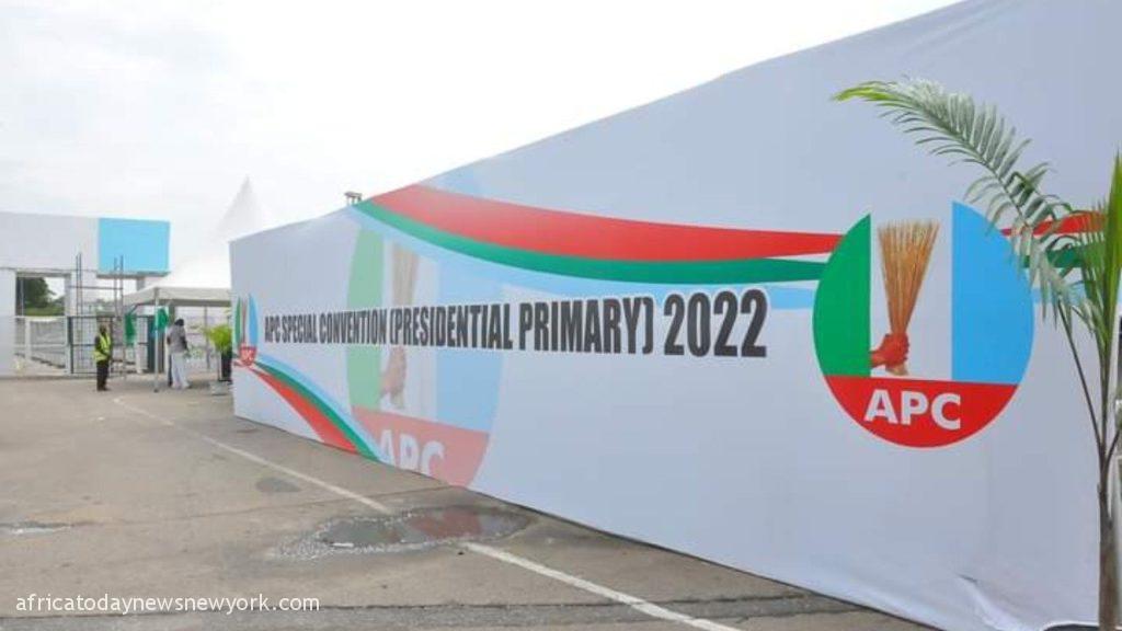 7 Aspirants Reject Governors’ List, Back Adamu In APC Primary