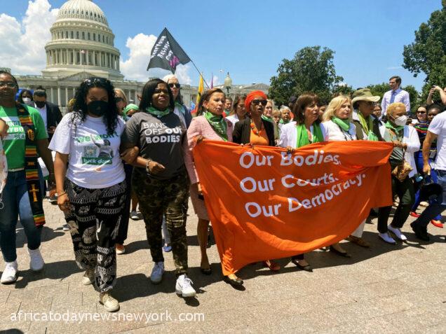 Abortion Rights: 17 U.S Lawmakers Arrested For Protest