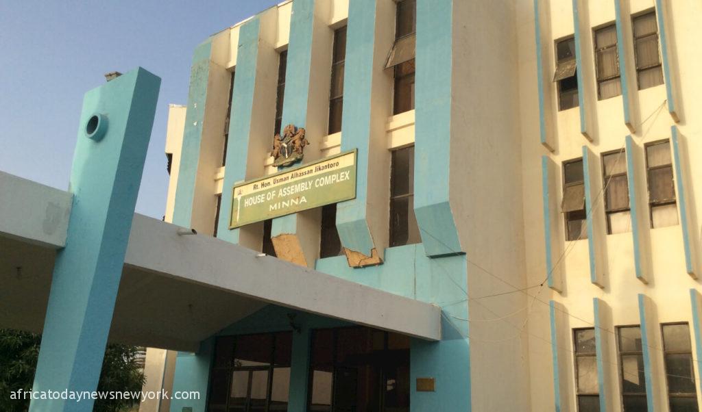 Niger Legislators Tasks FG To Ban Mining Activities In The State