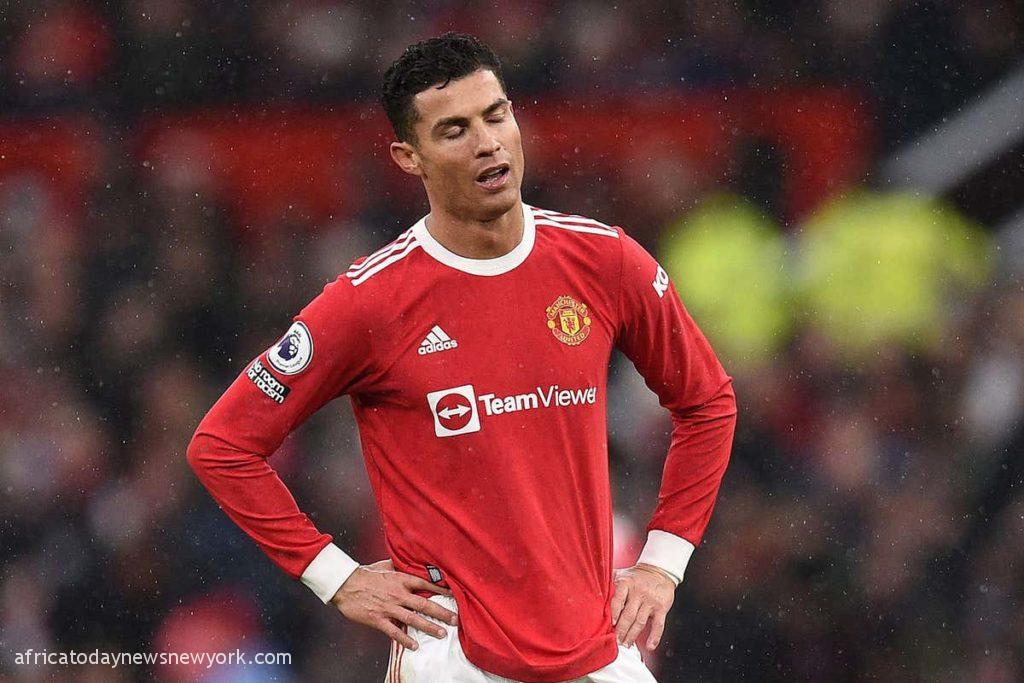 Ronaldo Finally Hits Man Utd Training Ground For Talks On Future