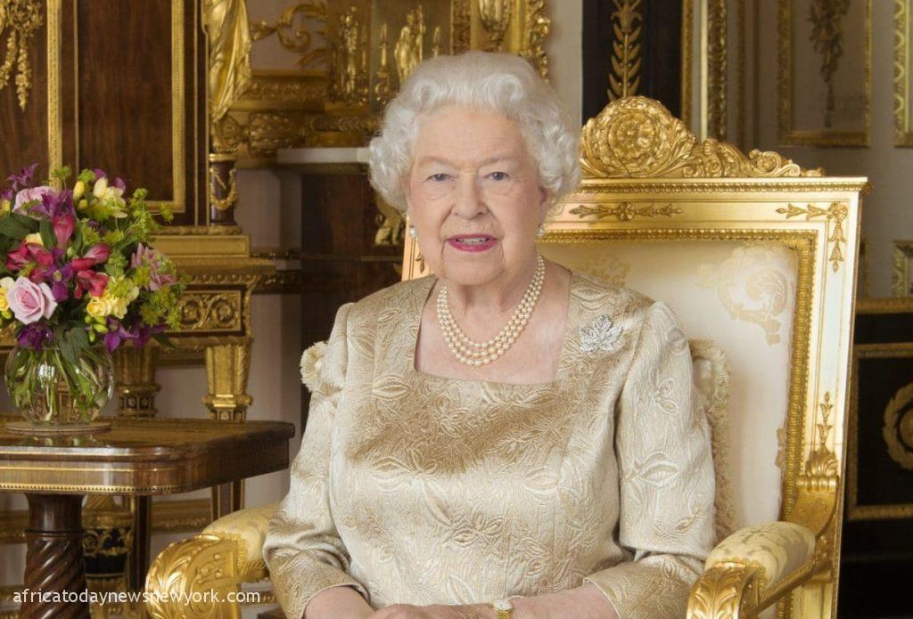Queen Elizabeth II Nigeria’s Flags To Fly At Half-Mast