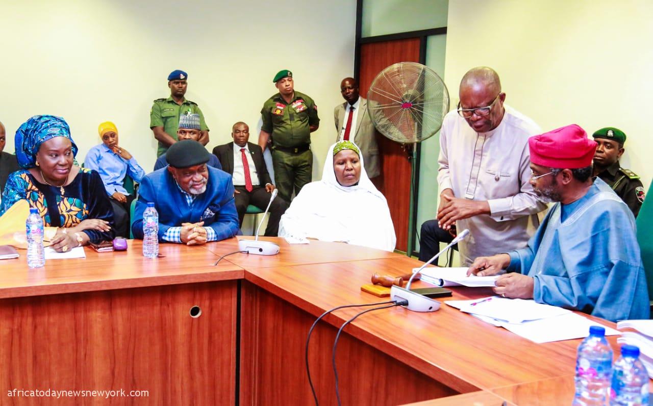 Strike Reps Set To Meet Buhari Tuesday, FG Warns ASUU