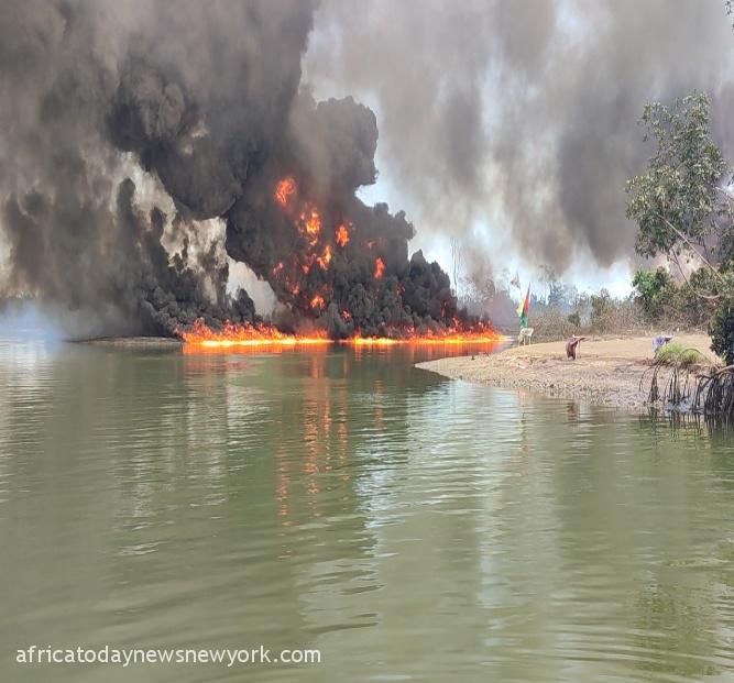 Tension AS Fire Explosions Rock Eroton’s Oil Field In Rivers