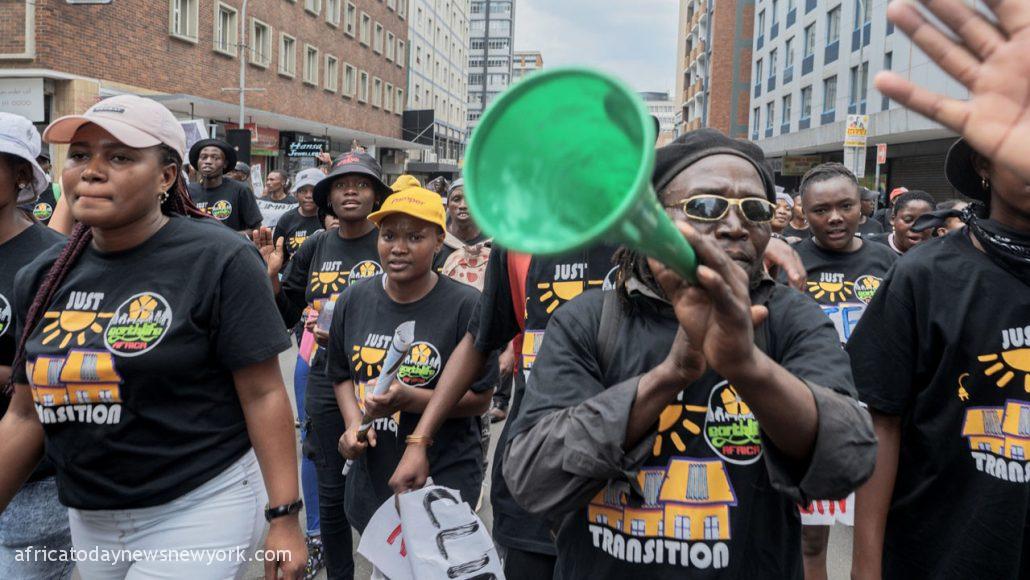 South Africa Govt Workers Down Tools In Strike Over Pay