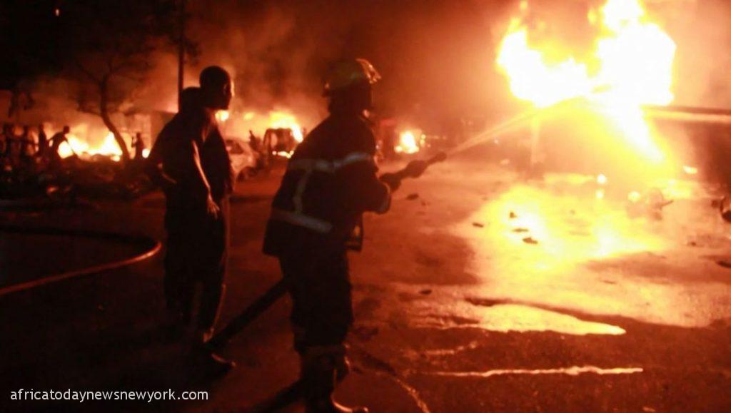S'Africa Fuel Tanker Blast Death Toll Soars To 15- Minister