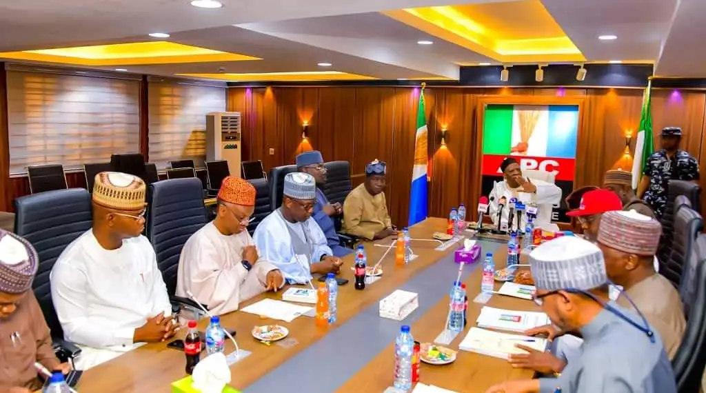 Adamu, APC NWC Back Governors, Tackle Buhari Over Naira Swap