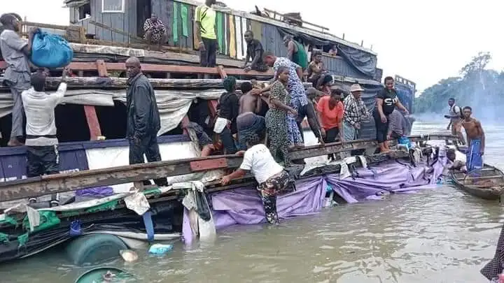 Black Easter In Bayelsa As Scores Die In Boat Mishap