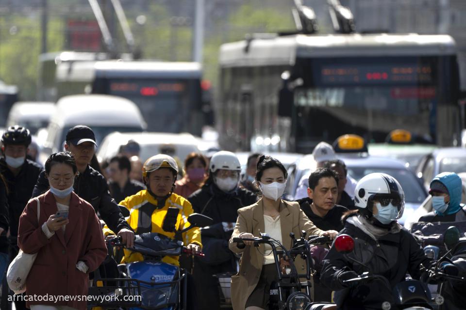 China’s Economy Grows By 4.5 Percent, Shatters Expectations