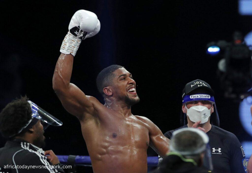 Joshua Breaks London Jinx, Defeats Franklin