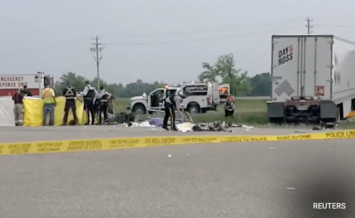 Agony As Over 10 Die In Canada Road Accident