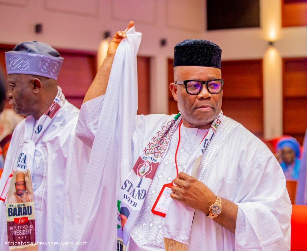 Sen Akpabio Defeats Yari, Wins Senate President Race