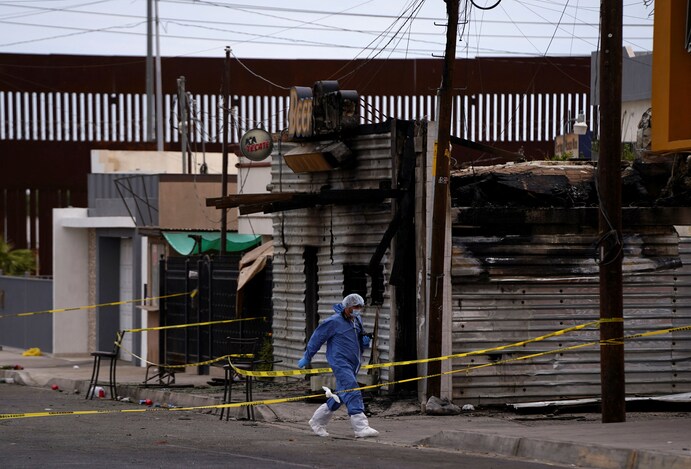 11 Dead In US-Mexico Border Bar Firebombing