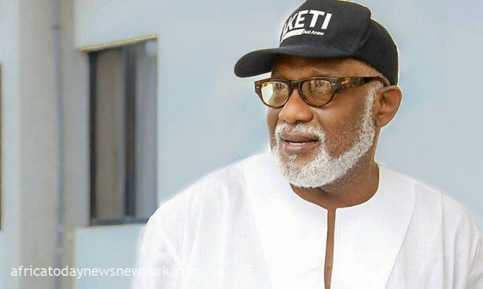 Akeredolu Convenes With Ondo NASS Delegation In Ibadan