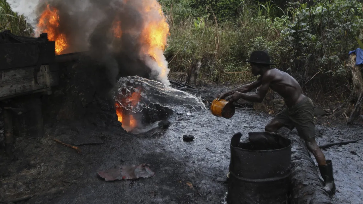 After Explosion, Rivers Monarch Vows To End Oil Bunkering