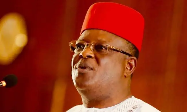 Umahi Gives Contractors 14-Day Deadline To Resume Work