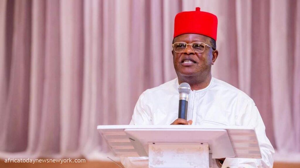Budget ₦18.6trn Needed To Fix Federal Roads – Umahi