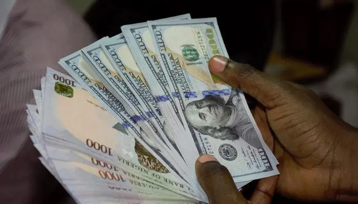 JP Morgan Forecasts Naira At ₦850/$ By December