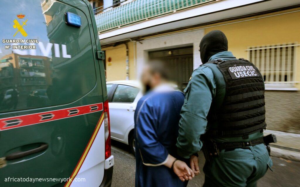 Arabic Teacher Arrested For ‘Radicalising Minors’ In Madrid
