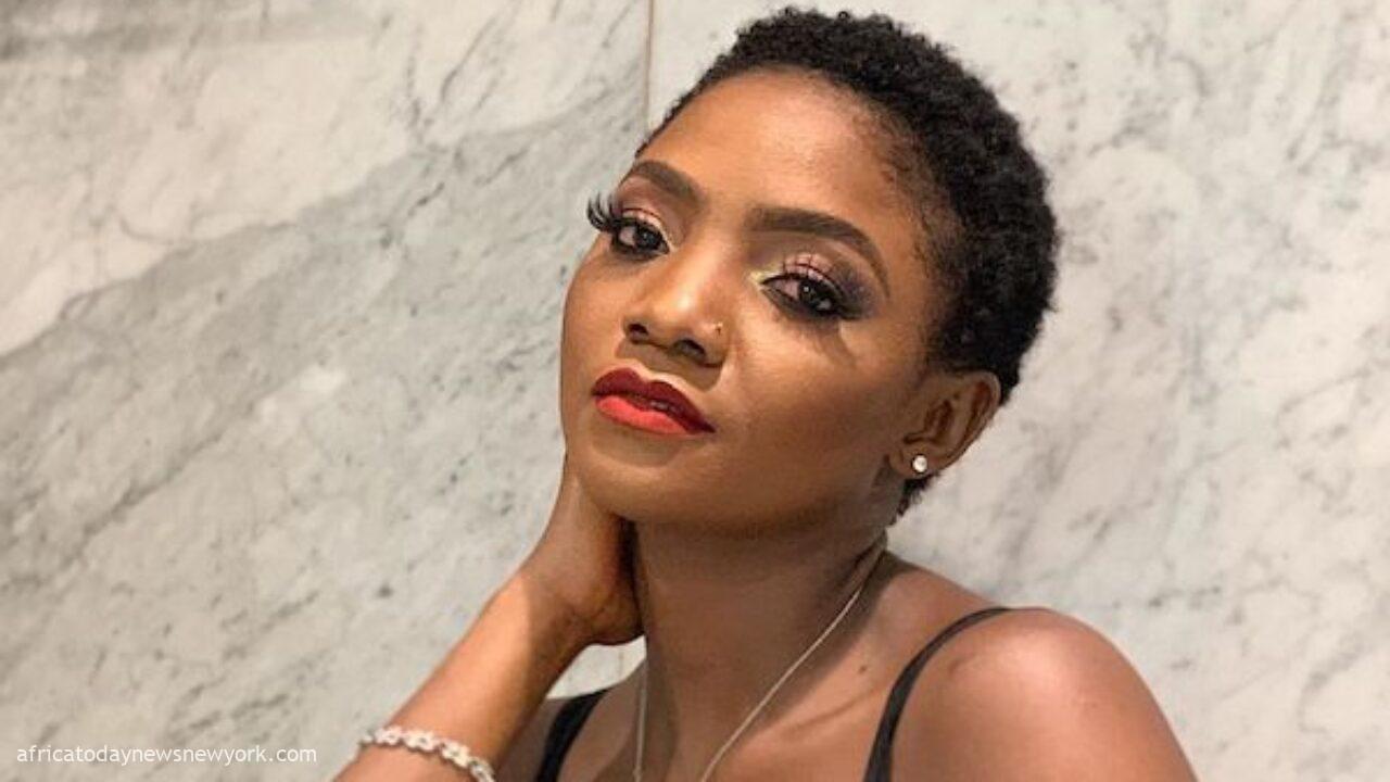 Why I Have Never Charged For Feature – Simi